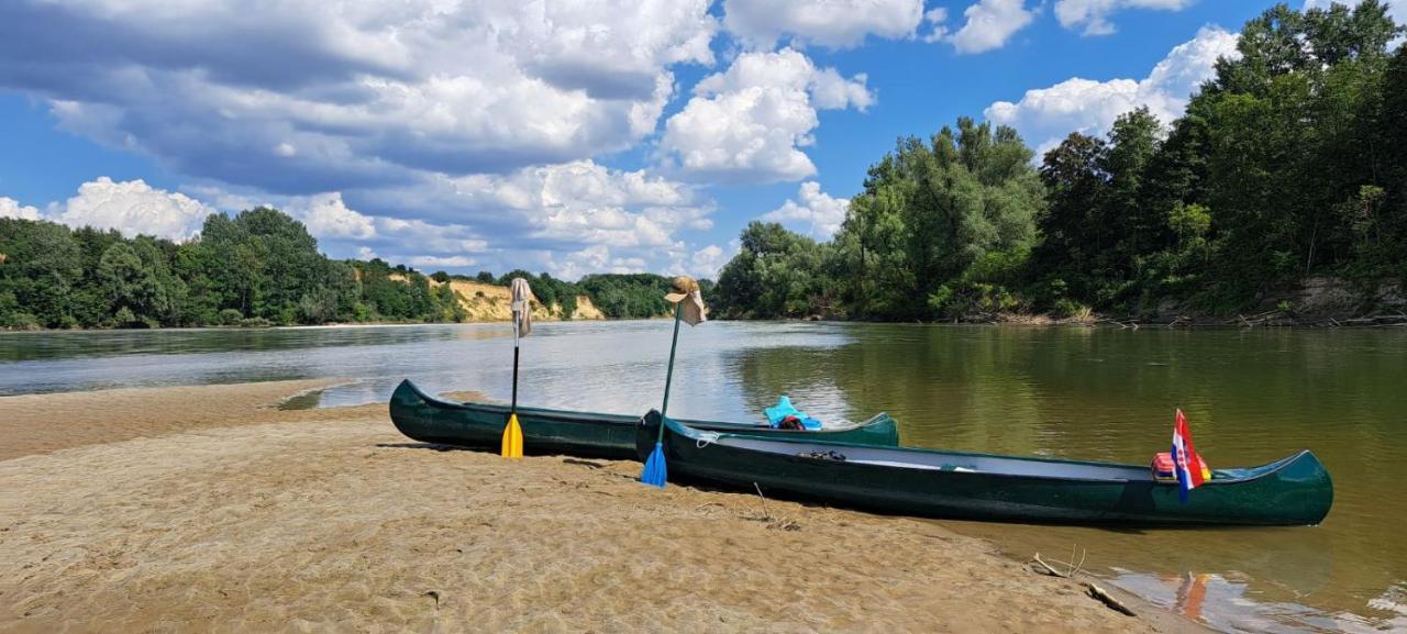 Sobe Pilajevo 2, 183 Ulica Stjepana Radica, Gola Exterior foto