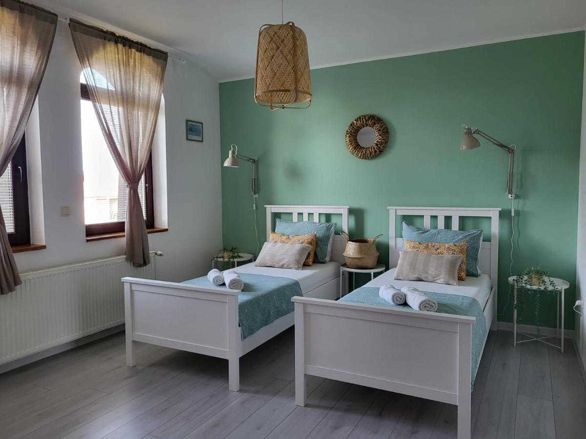 Sobe Pilajevo 2, 183 Ulica Stjepana Radica, Gola Exterior foto